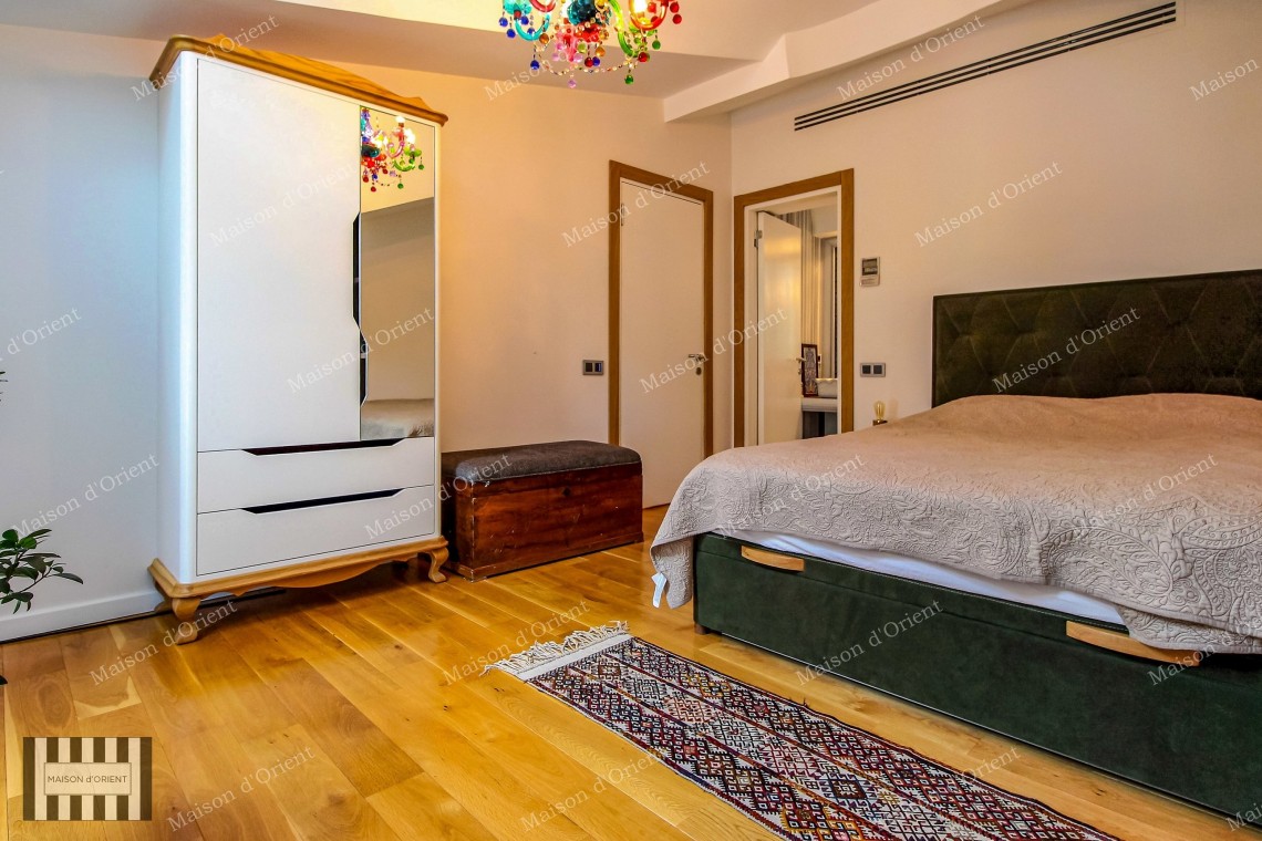 Yeniköy Tahir Paşa Evleri'nde Satılık 400m2 5+2 Tripleks Villa