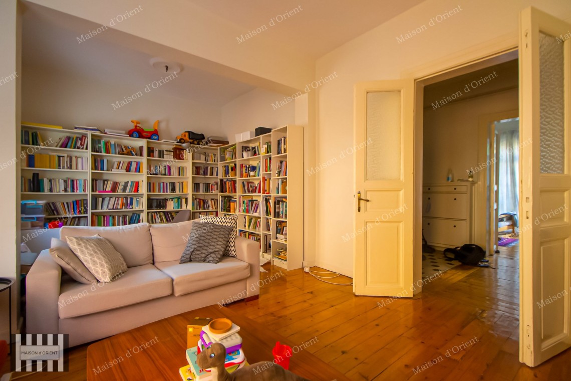 2+1 Apartment for Sale in Historical Building, Cihangir
