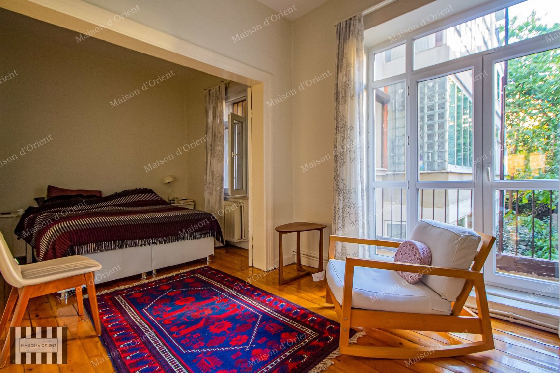 2+1 Apartment for Sale in Historical Building, Cihangir