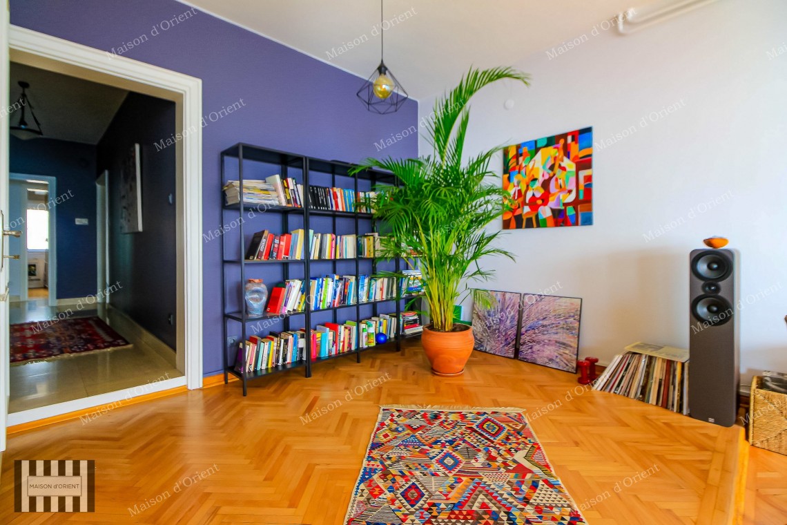 3+1 Apartment for Sale with Bosphorus View in Gümüşsuyu 