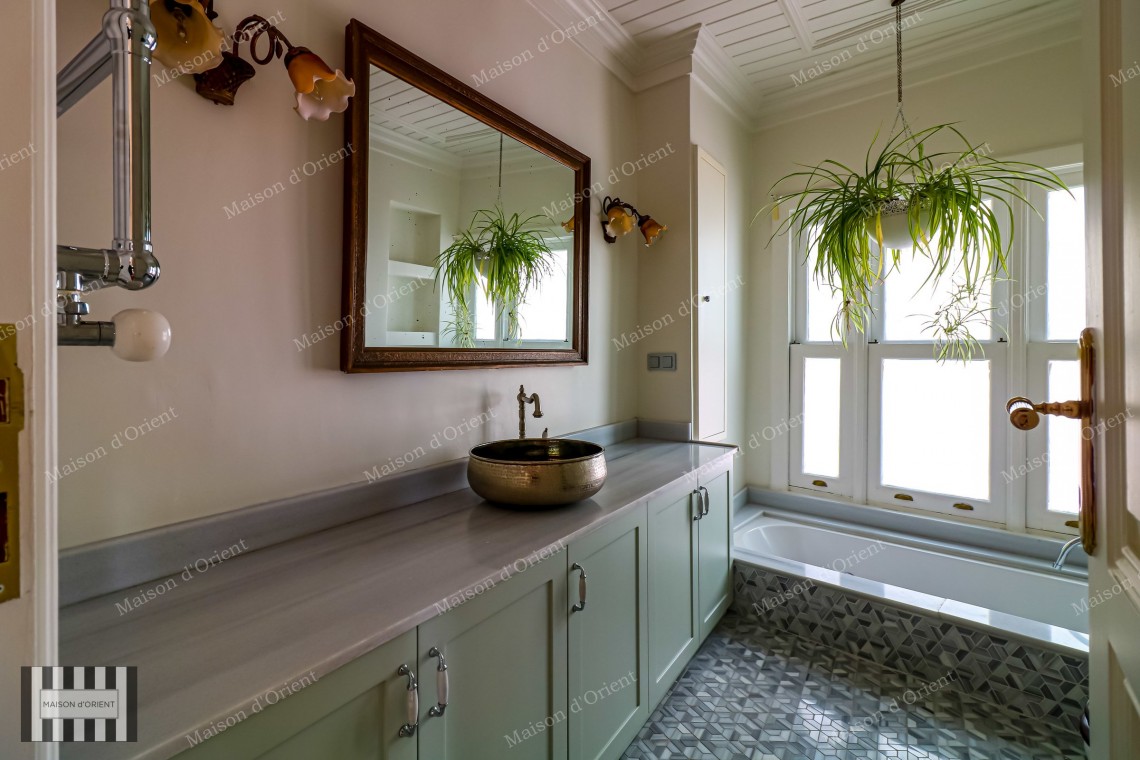 Historical Furnished House for Rent with Garden in Aynalı Çeşme