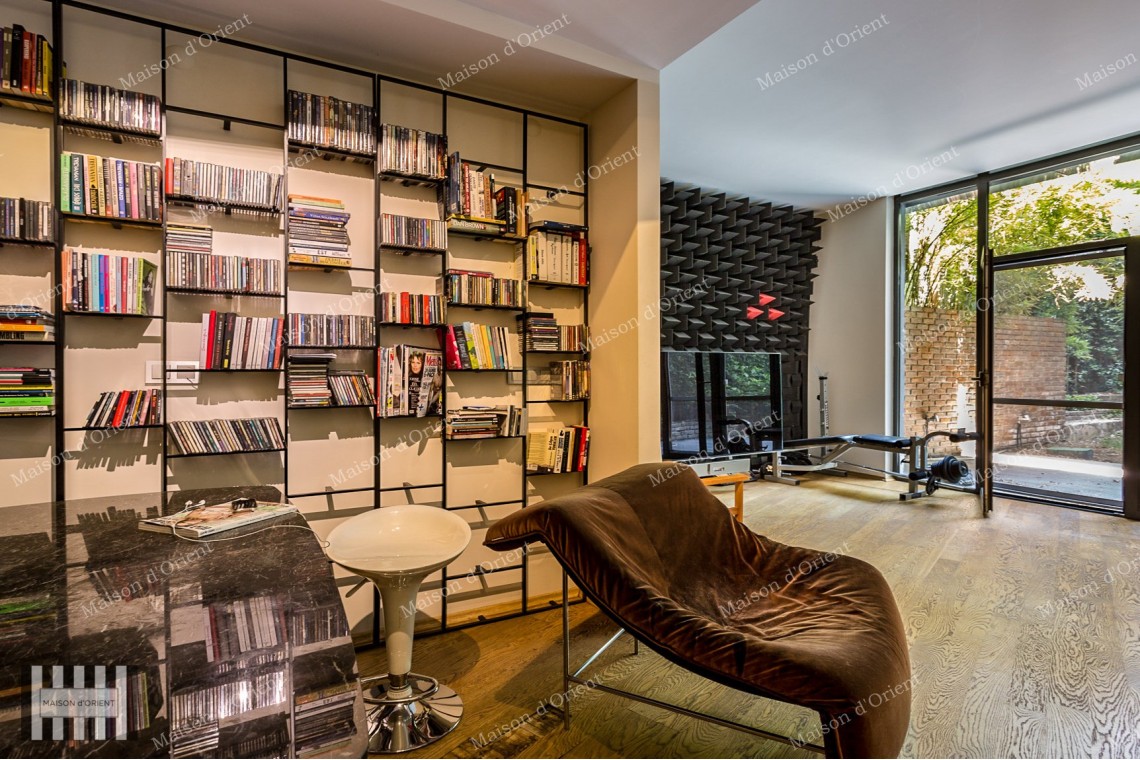Modern Designed 2+1 Garden Duplex for Rent in Galata