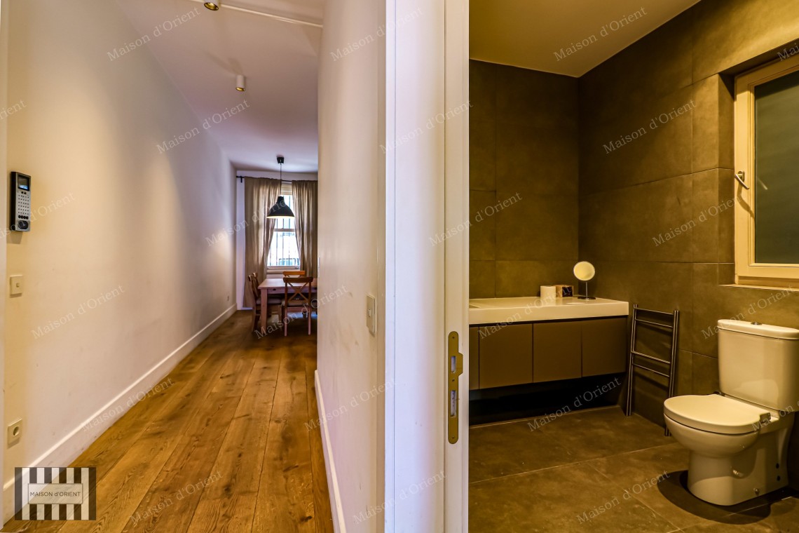 1+1 Furnished Flat for Rent with Golden Horn View in Aynalı Çeşme