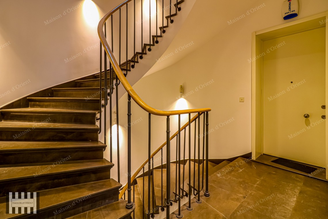 1+1 Furnished Flat for Rent with Golden Horn View in Aynalı Çeşme