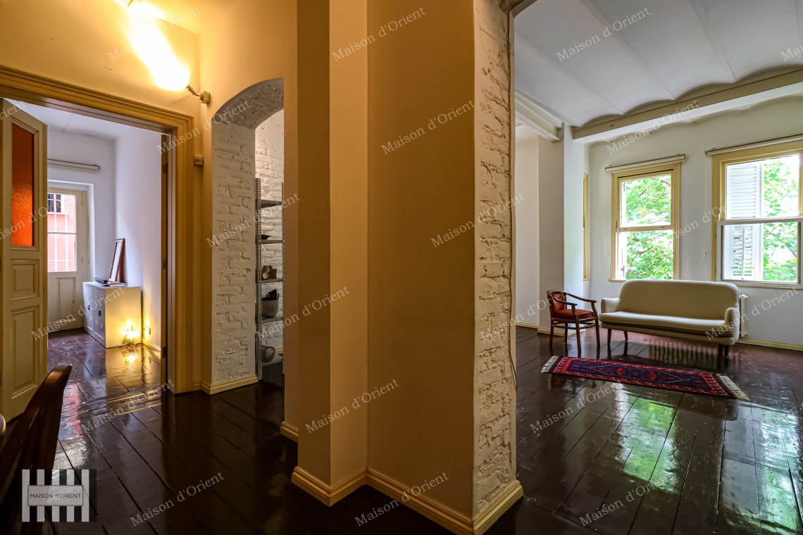 2+1 Furnished Flat for Rent in Galatasaray, Historical Apelyan Building