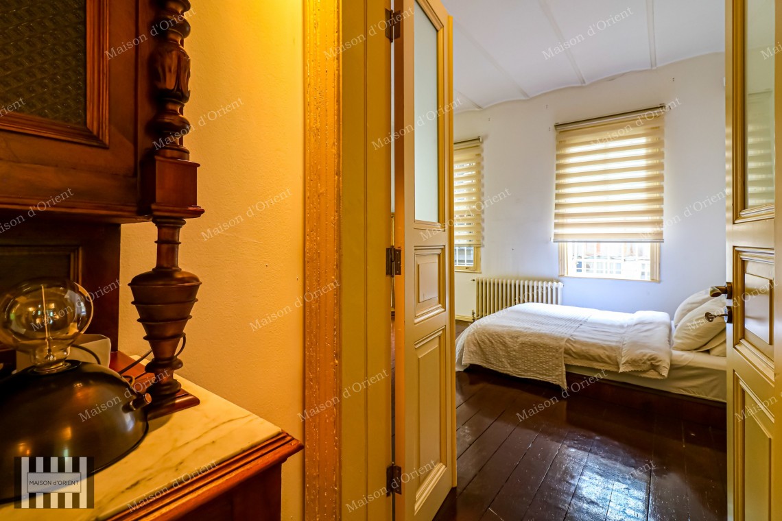 2+1 Furnished Flat for Rent in Galatasaray, Historical Apelyan Building