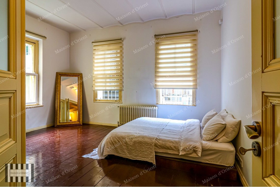 2+1 Furnished Flat for Rent in Galatasaray, Historical Apelyan Building