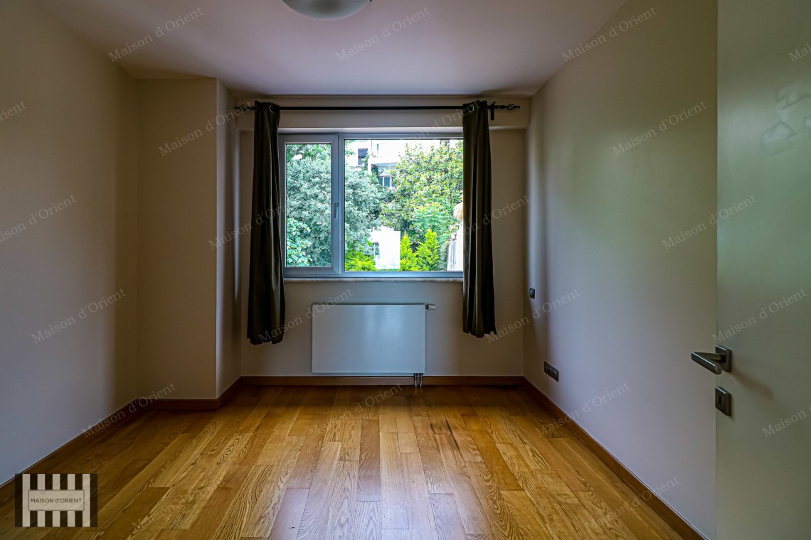3+1 Apartment with Panoramic Bosphorus View for Rent in Cihangir