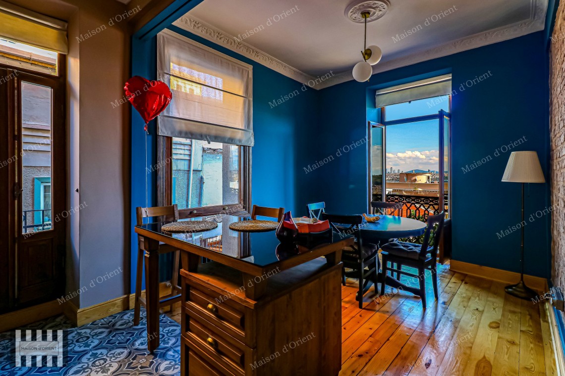 2+1 Furnished Apartment for Rent with Balcony and View in Galata