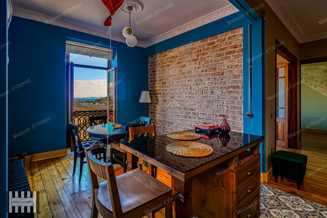 2+1 Furnished Apartment for Rent with Balcony and View in Galata