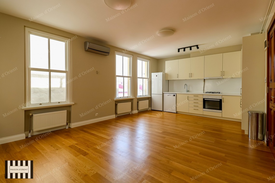 3+1 Triplex Apartment for Rent in Galata Residence