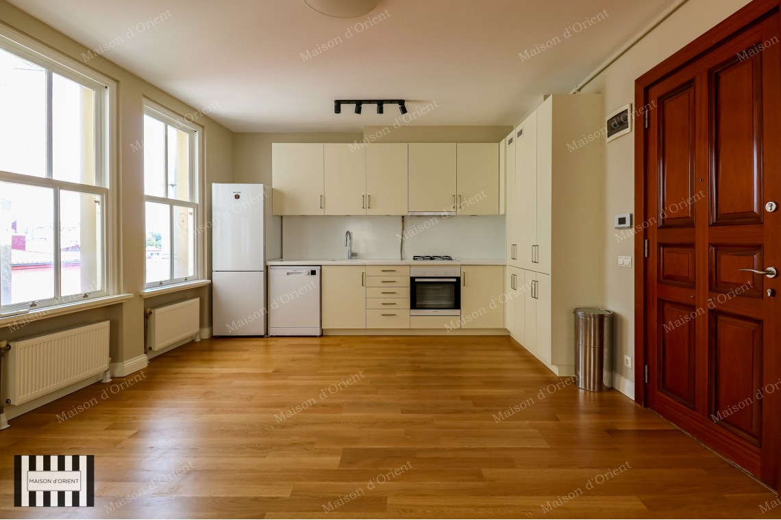 3+1 Triplex Apartment for Rent in Galata Residence