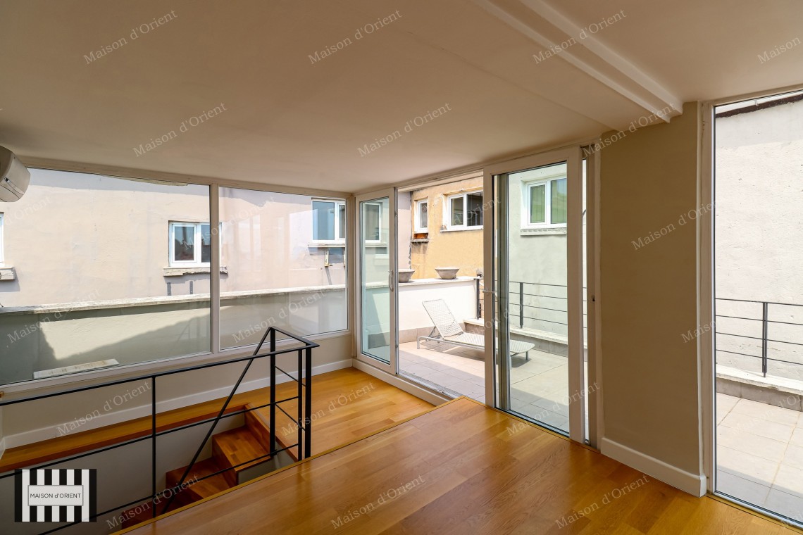 3+1 Triplex Apartment for Rent in Galata Residence