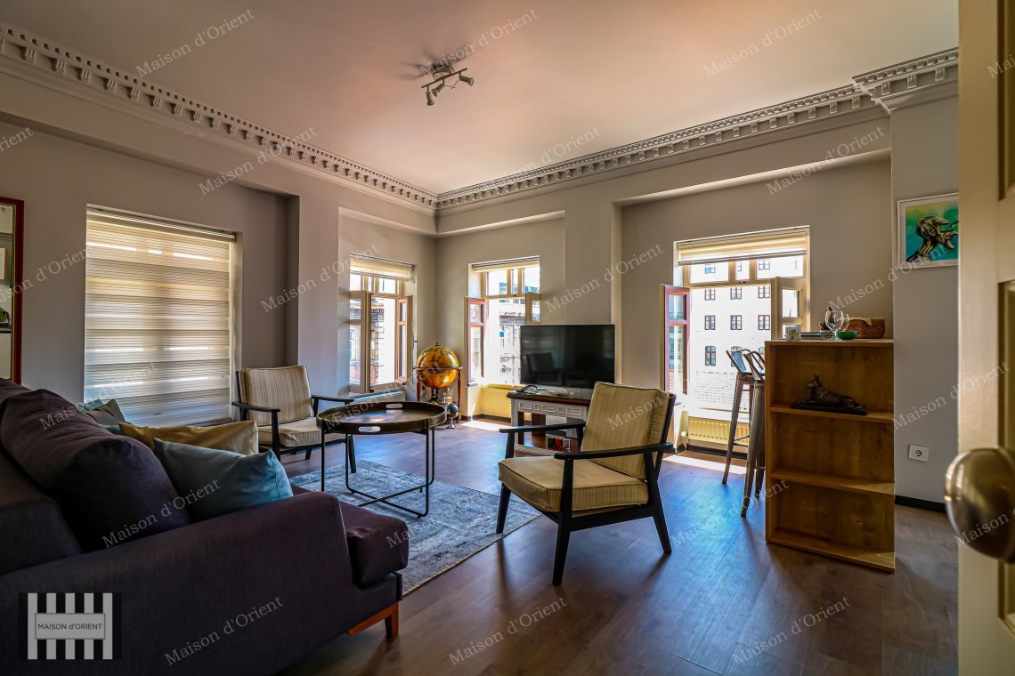 6-Storey Historical Building for Rent in Central Karaköy
