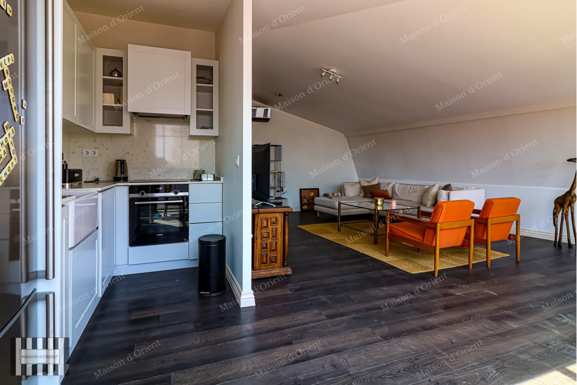 6-Storey Historical Building for Rent in Central Karaköy