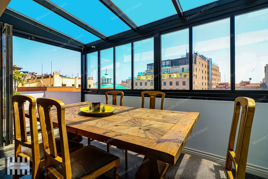 6-Storey Historical Building for Rent in Central Karaköy