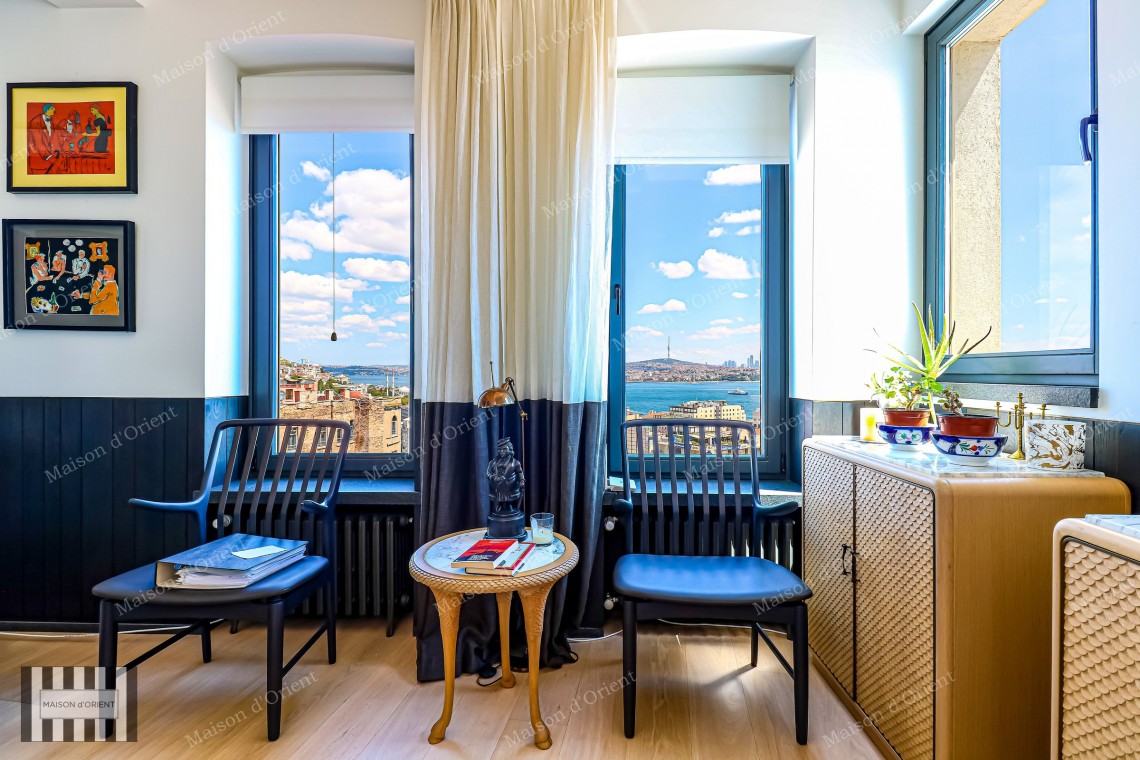 1+1 Flat for Sale with Panoramic View in Historical Building, Galata