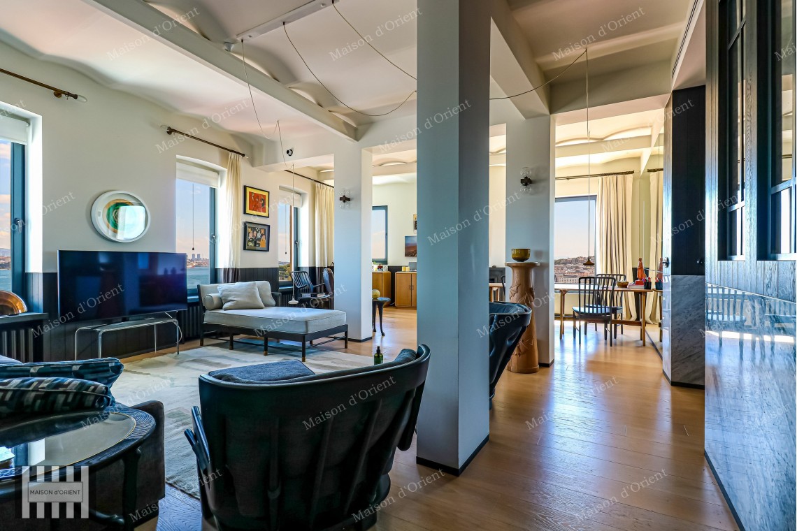 1+1 Flat for Sale with Panoramic View in Historical Building, Galata