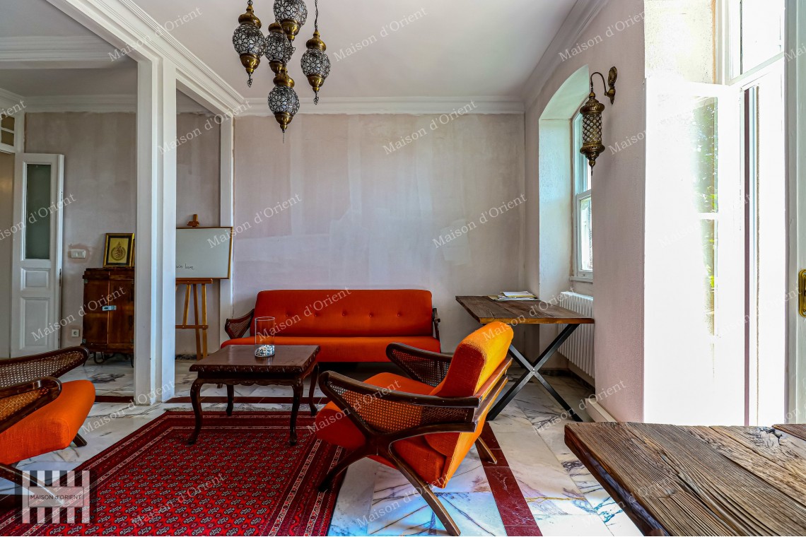 2+1 Flat for Sale in Konstantinopoli Building, Galatasaray