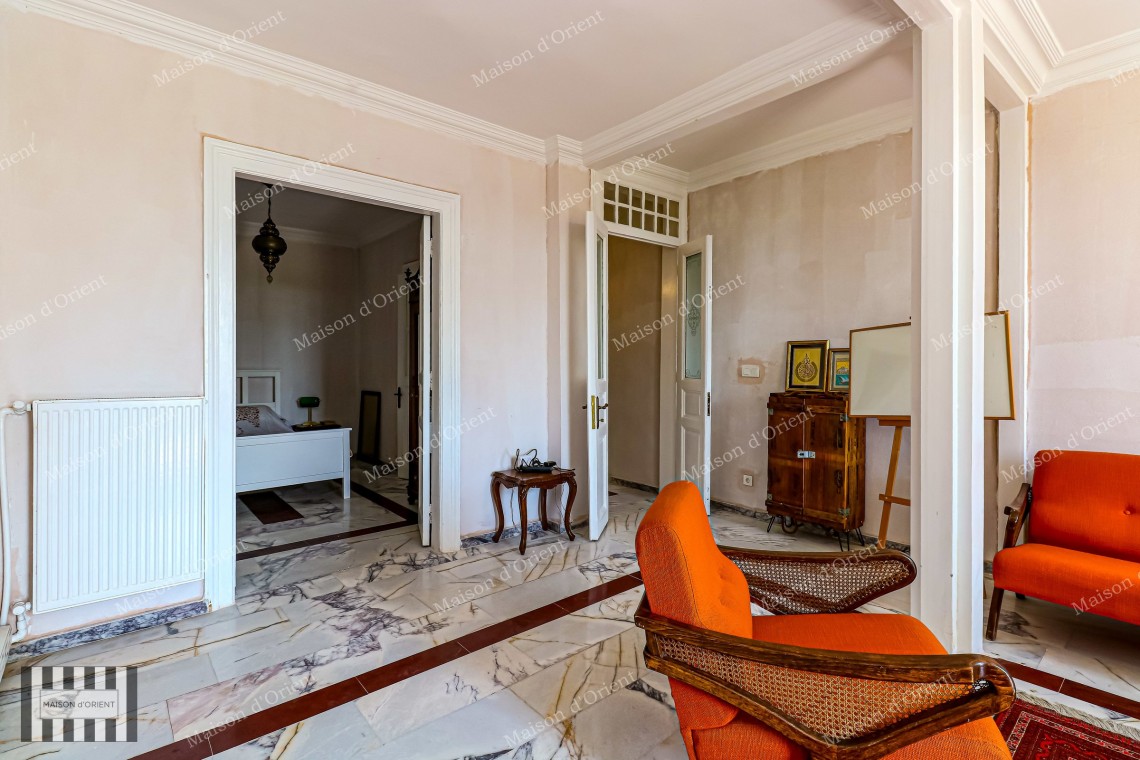 2+1 Flat for Sale in Konstantinopoli Building, Galatasaray