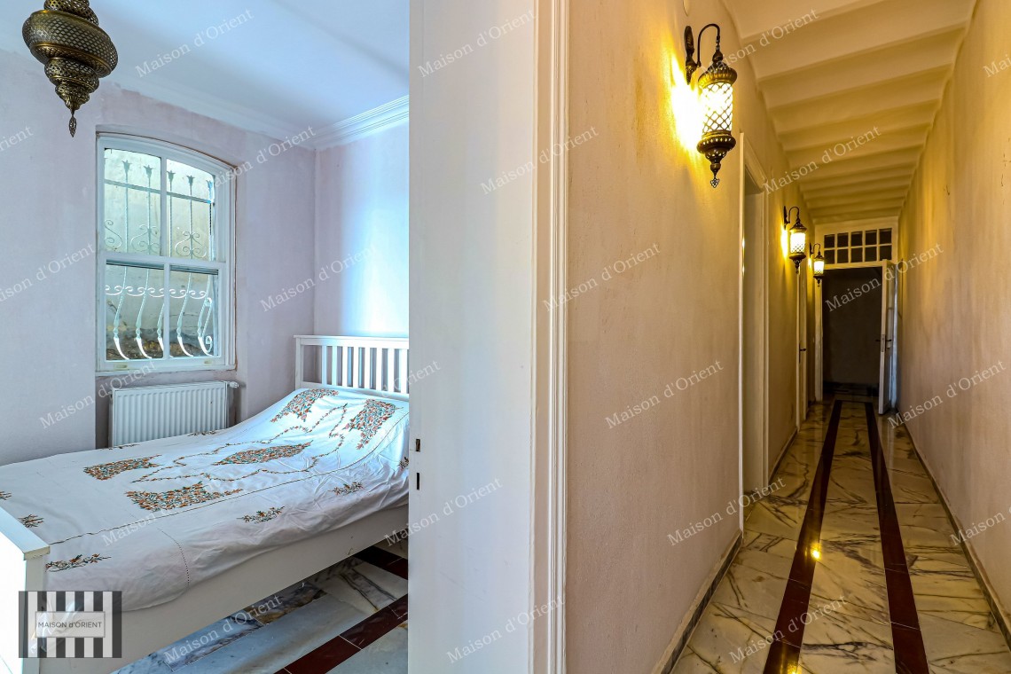 2+1 Flat for Sale in Konstantinopoli Building, Galatasaray