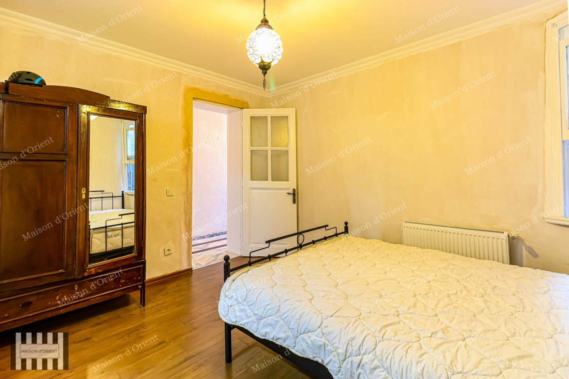 2+1 Flat for Sale in Konstantinopoli Building, Galatasaray