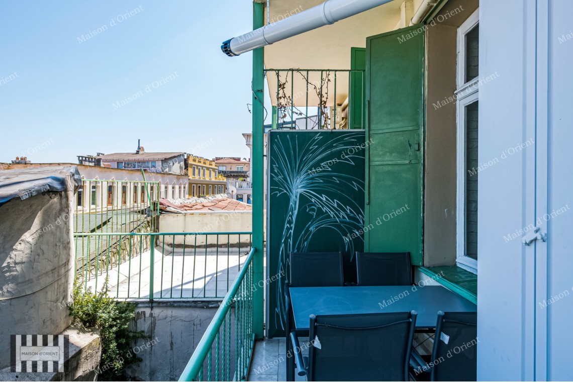 3+1 Furnished Apartment for Rent in Historical Building, Galata