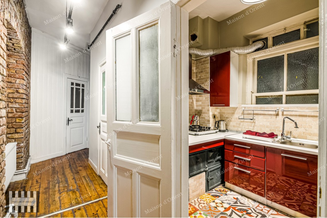 3+1 Furnished Apartment for Rent in Historical Building, Galata