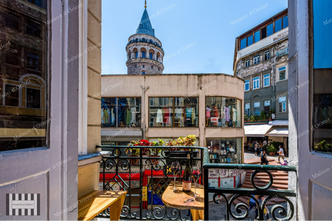 3+1 Furnished Apartment for Rent in Historical Building, Galata