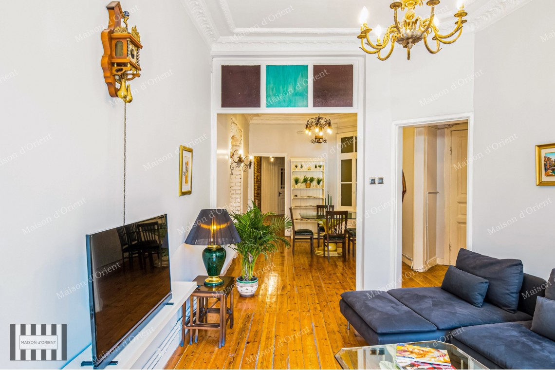 3+1 Furnished Apartment for Rent in Historical Building, Galata