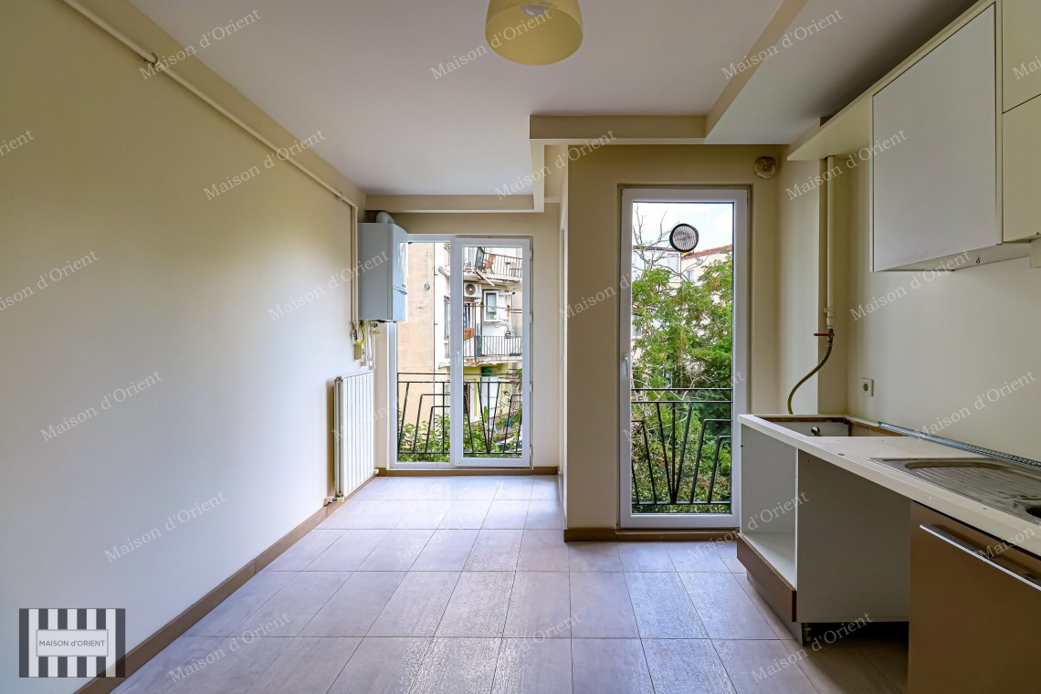 4+1 Duplex for Rent with Terrace in Cihangir Susam Street