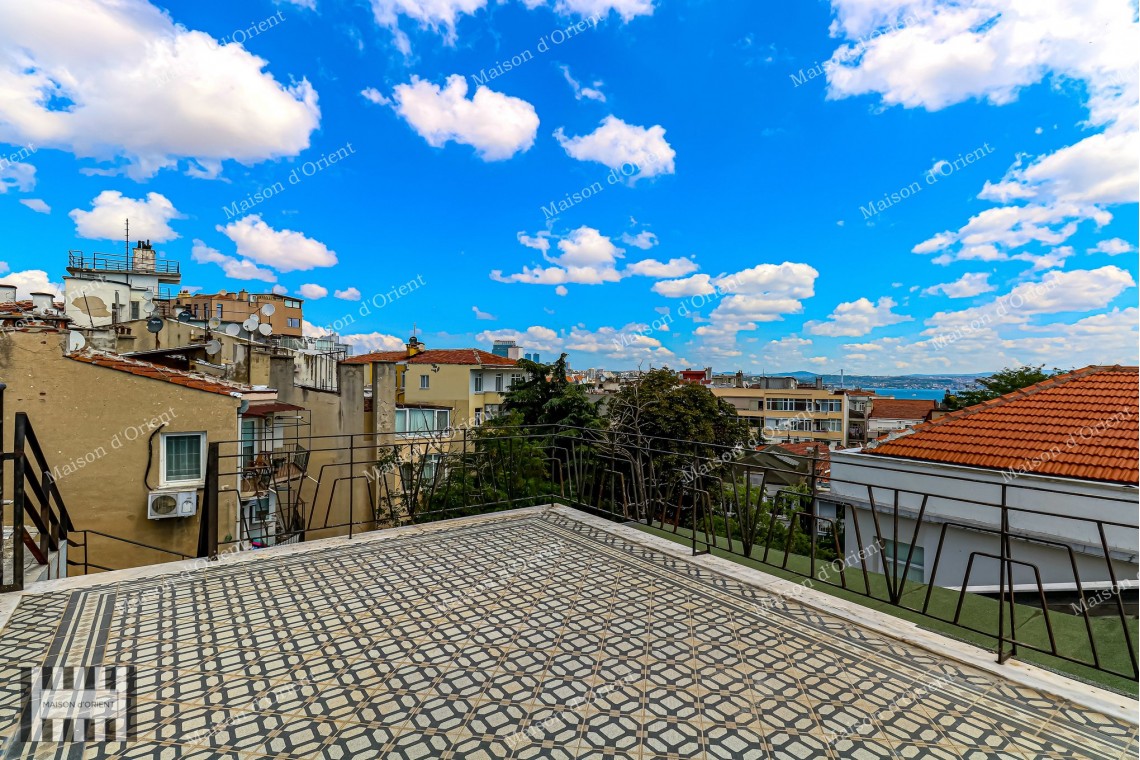 4+1 Duplex for Rent with Terrace in Cihangir Susam Street