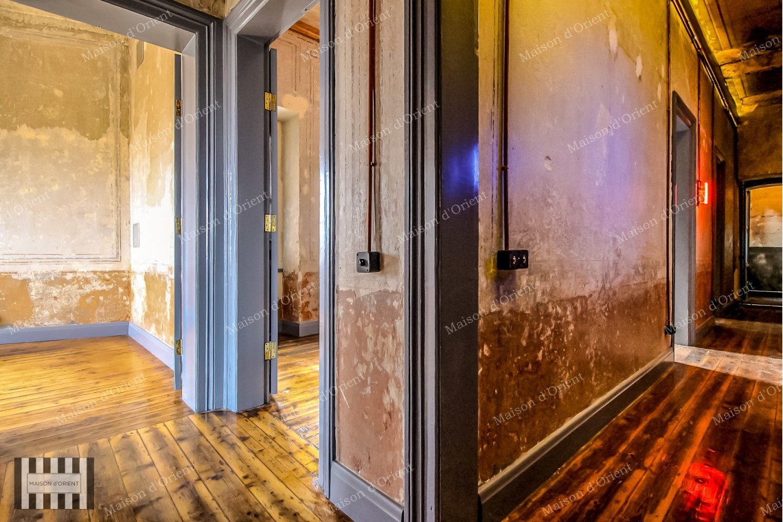 2+1 Apartment for Rent in Historical Anadolu Han, Galata