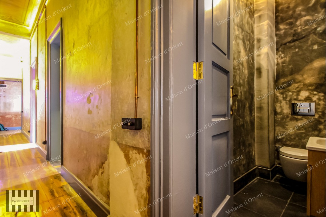 2+1 Apartment for Rent in Historical Anadolu Han, Galata