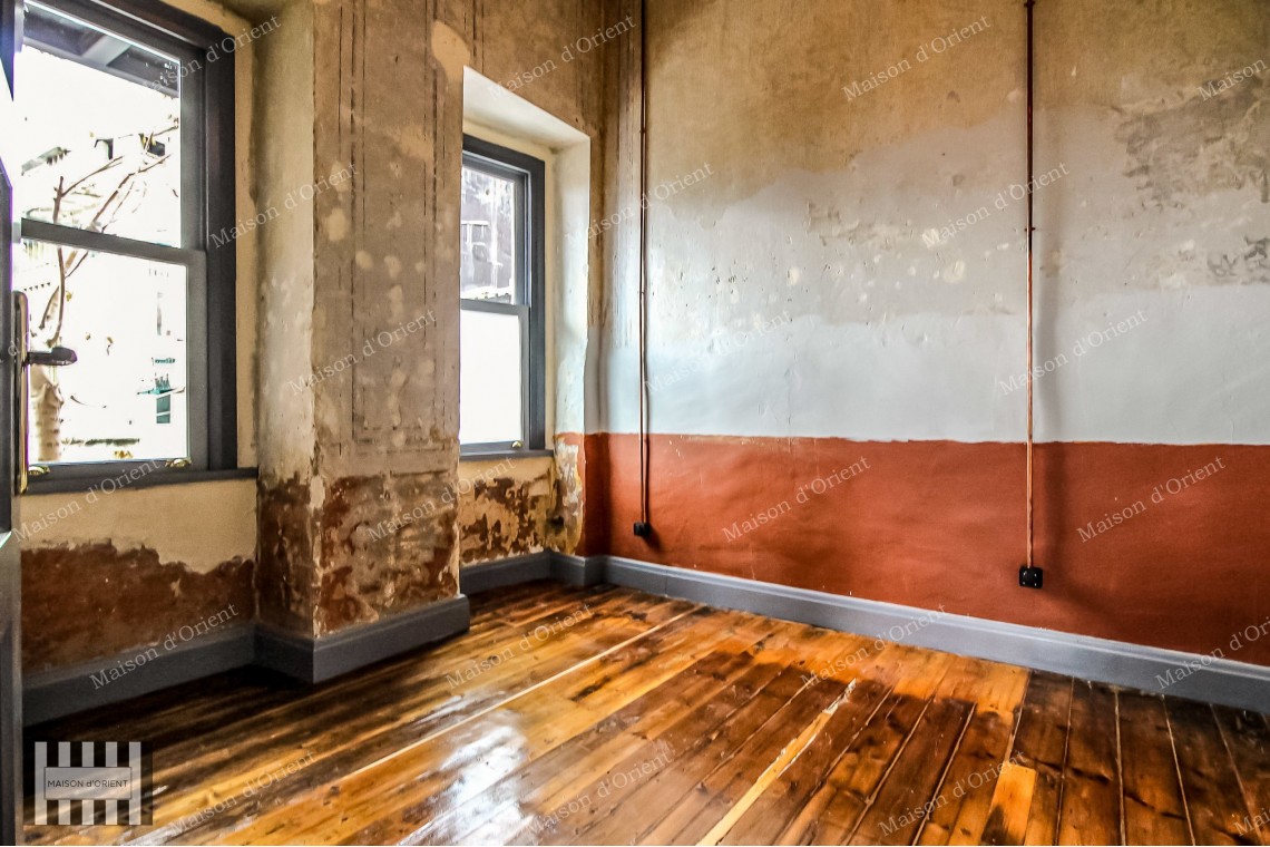 2+1 Apartment for Rent in Historical Anadolu Han, Galata