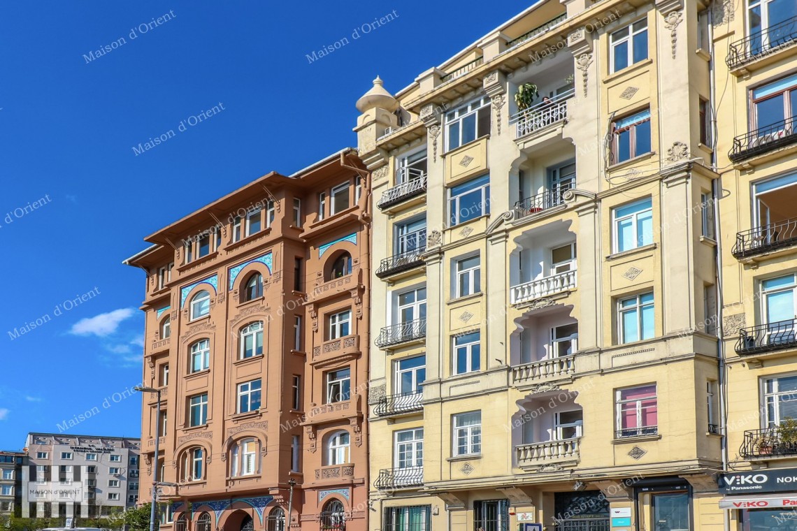 225sqm Office for Rent with View in Haliç Building, Şişhane