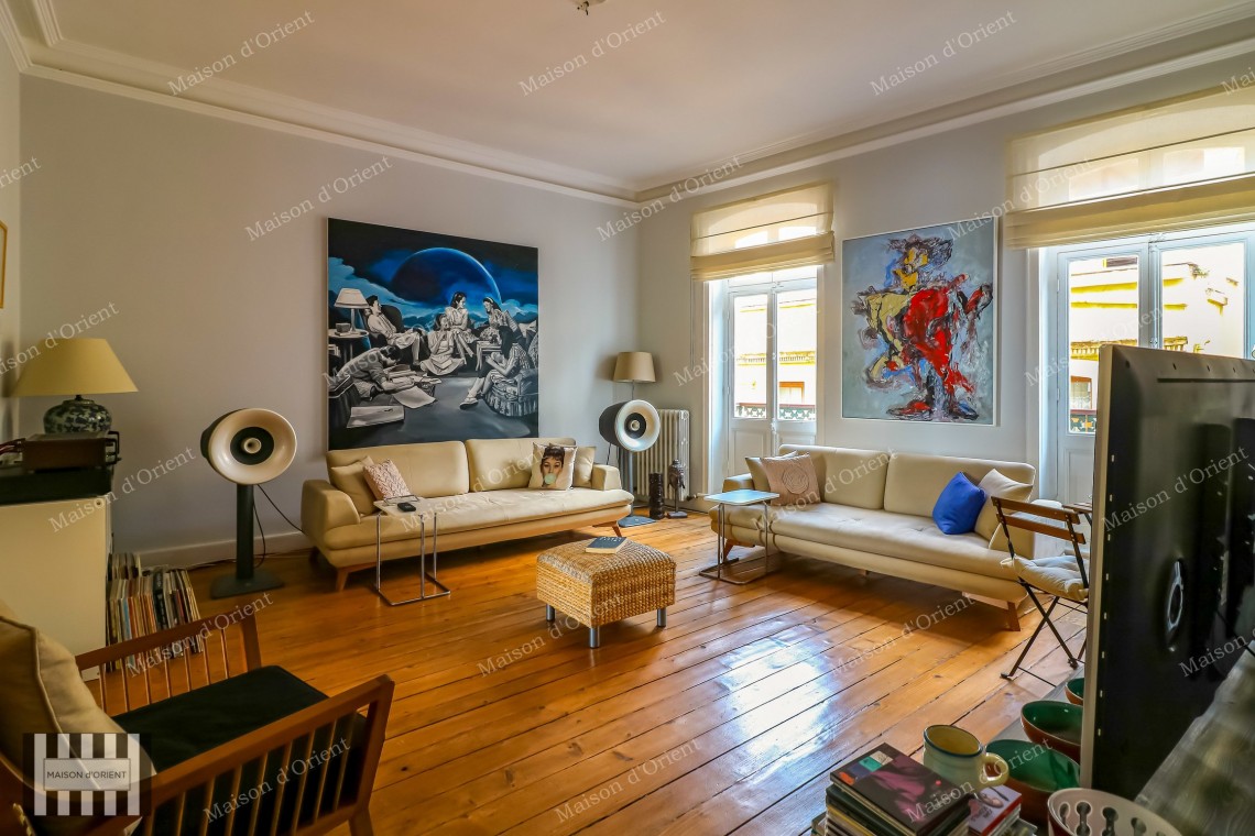3+2 Flat for Rent with Bosphorus View in Historical Doğan Apartment