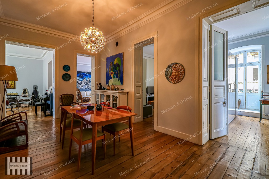 3+2 Flat for Rent with Bosphorus View in Historical Doğan Apartment