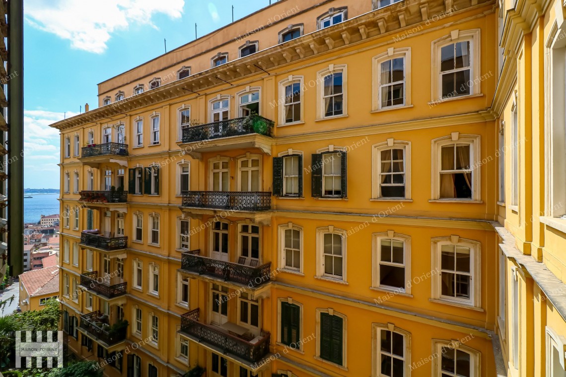3+2 Flat for Rent with Bosphorus View in Historical Doğan Apartment