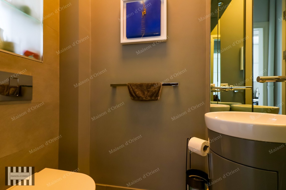 3+2 Flat for Rent with Bosphorus View in Historical Doğan Apartment