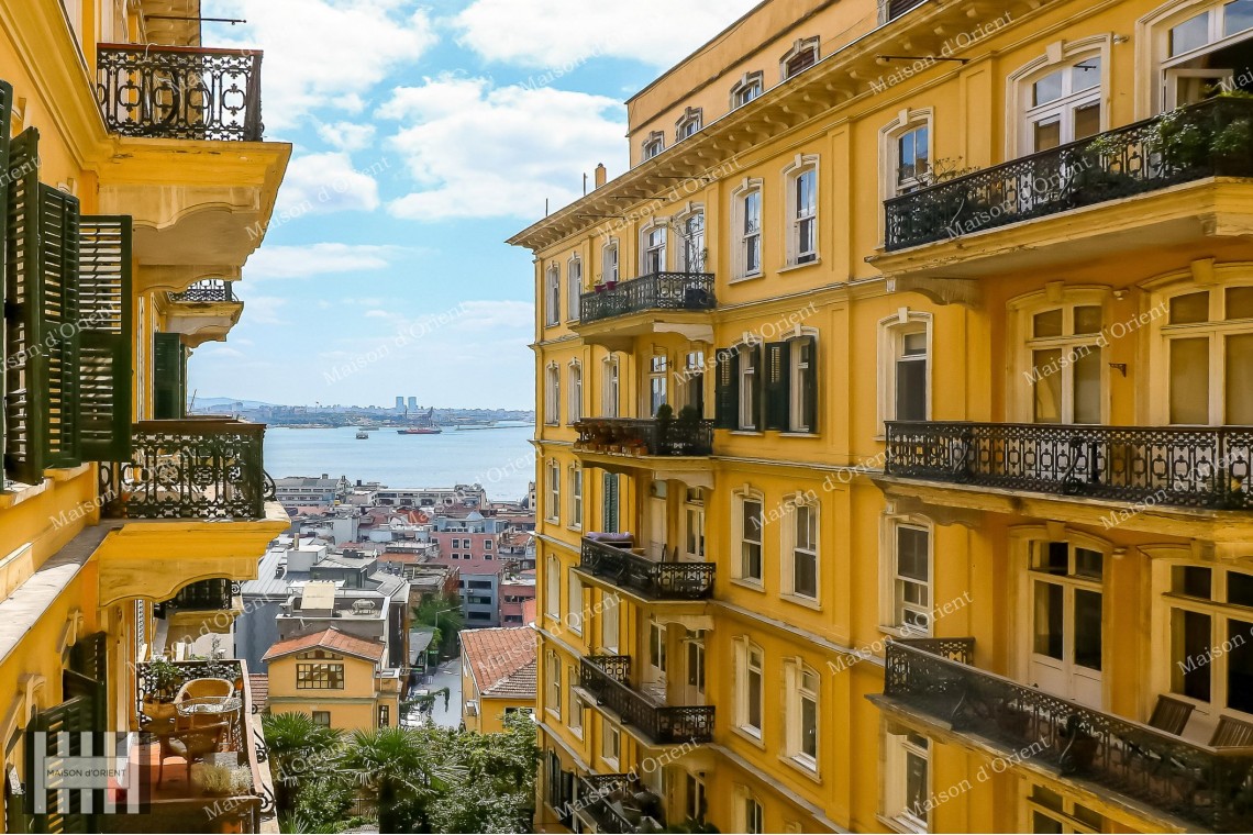 3+2 Flat for Rent with Bosphorus View in Historical Doğan Apartment