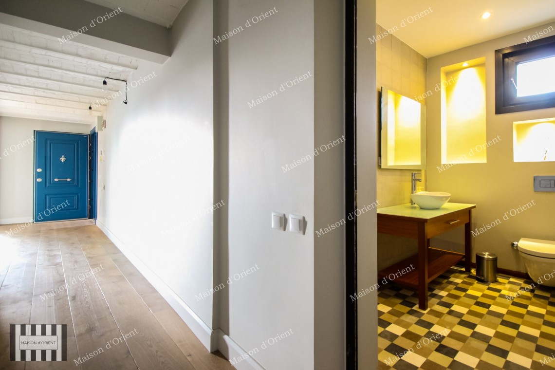 2+1 Flat for Sale with Private Terrace in Historical Building, Çukurcuma 