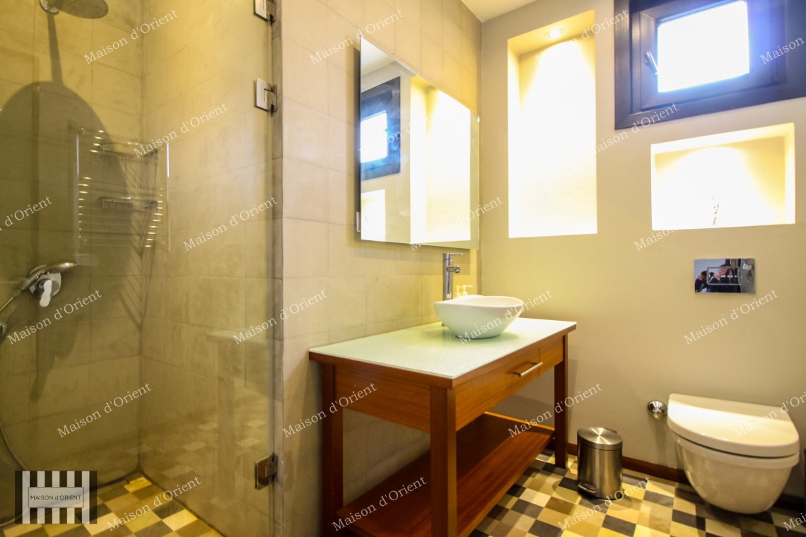 2+1 Flat for Sale with Private Terrace in Historical Building, Çukurcuma 