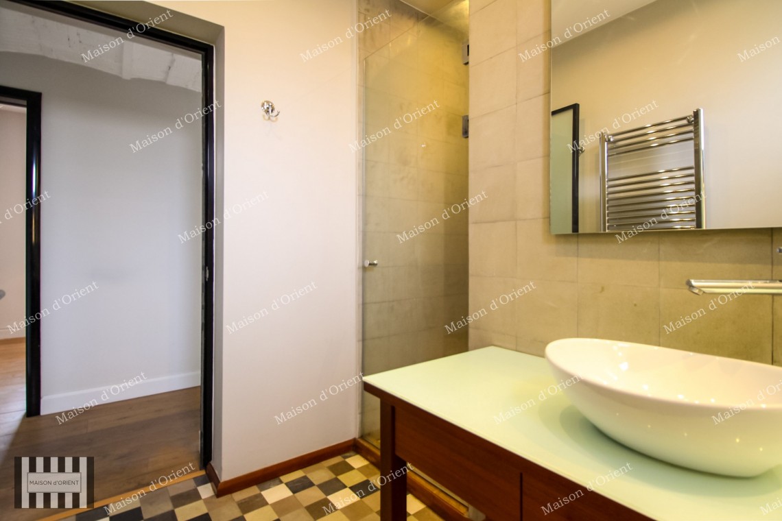 2+1 Flat for Sale with Private Terrace in Historical Building, Çukurcuma 