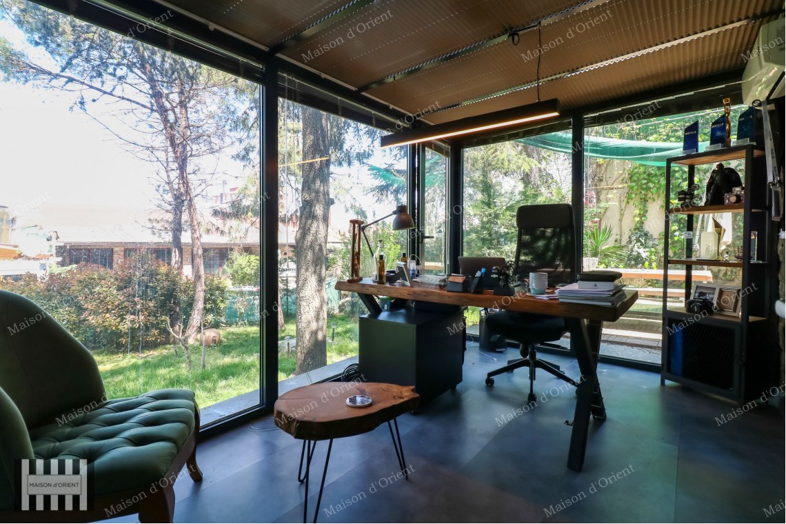 200sqm Office for Rent with Private Garden in Levent