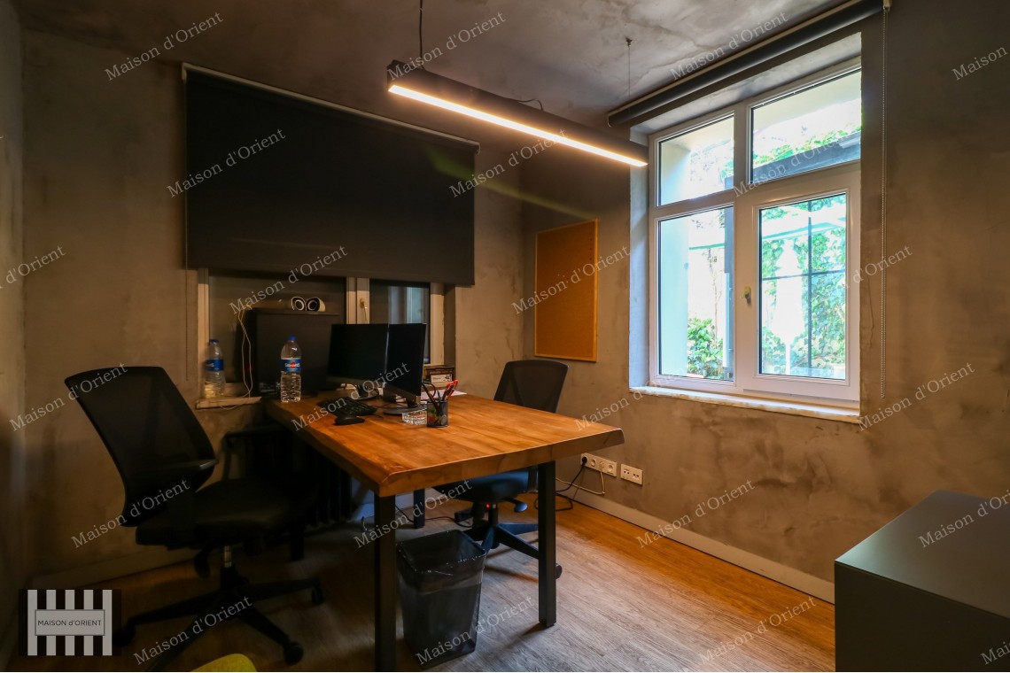 200sqm Office for Rent with Private Garden in Levent