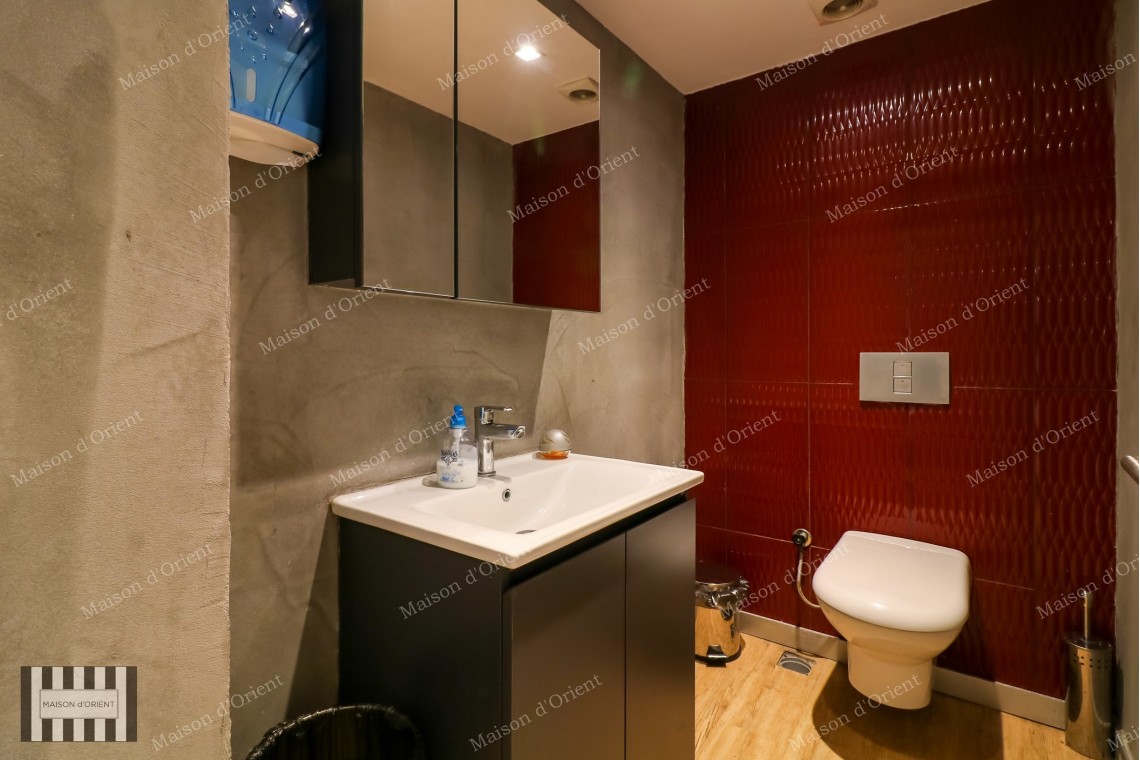 200sqm Office for Rent with Private Garden in Levent