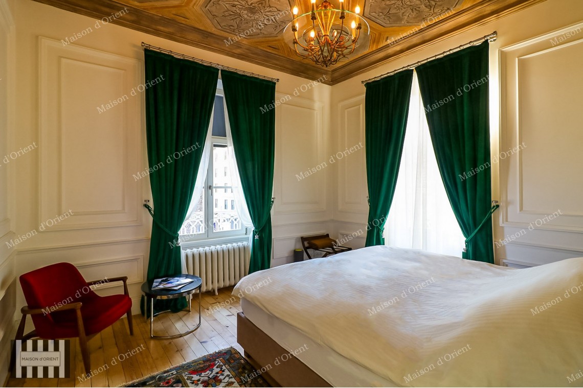 1+1 Flat for Sale in Historical Urgliavich Building in Galata