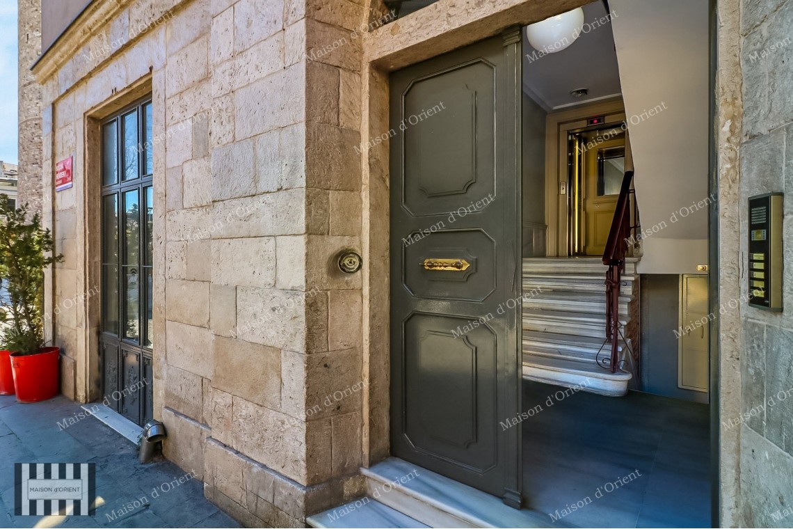 1+1 Flat for Sale in Historical Urgliavich Building in Galata