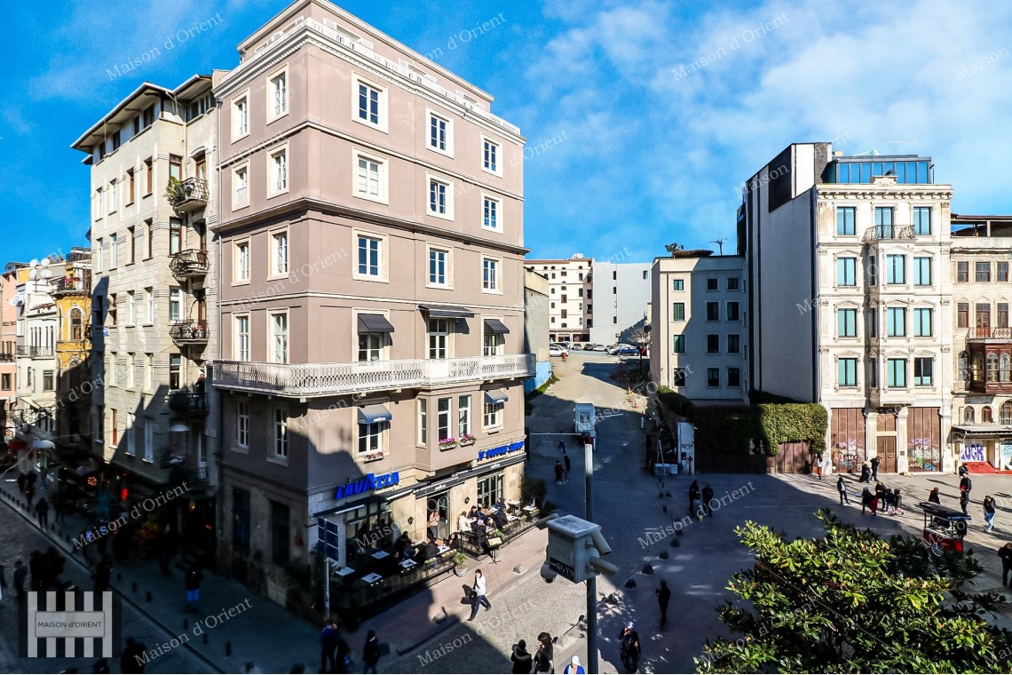 1+1 Flat for Sale in Historical Urgliavich Building in Galata